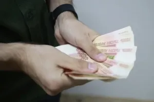 Более 28 тысяч работающих родителей Алтая получили семейную выплату